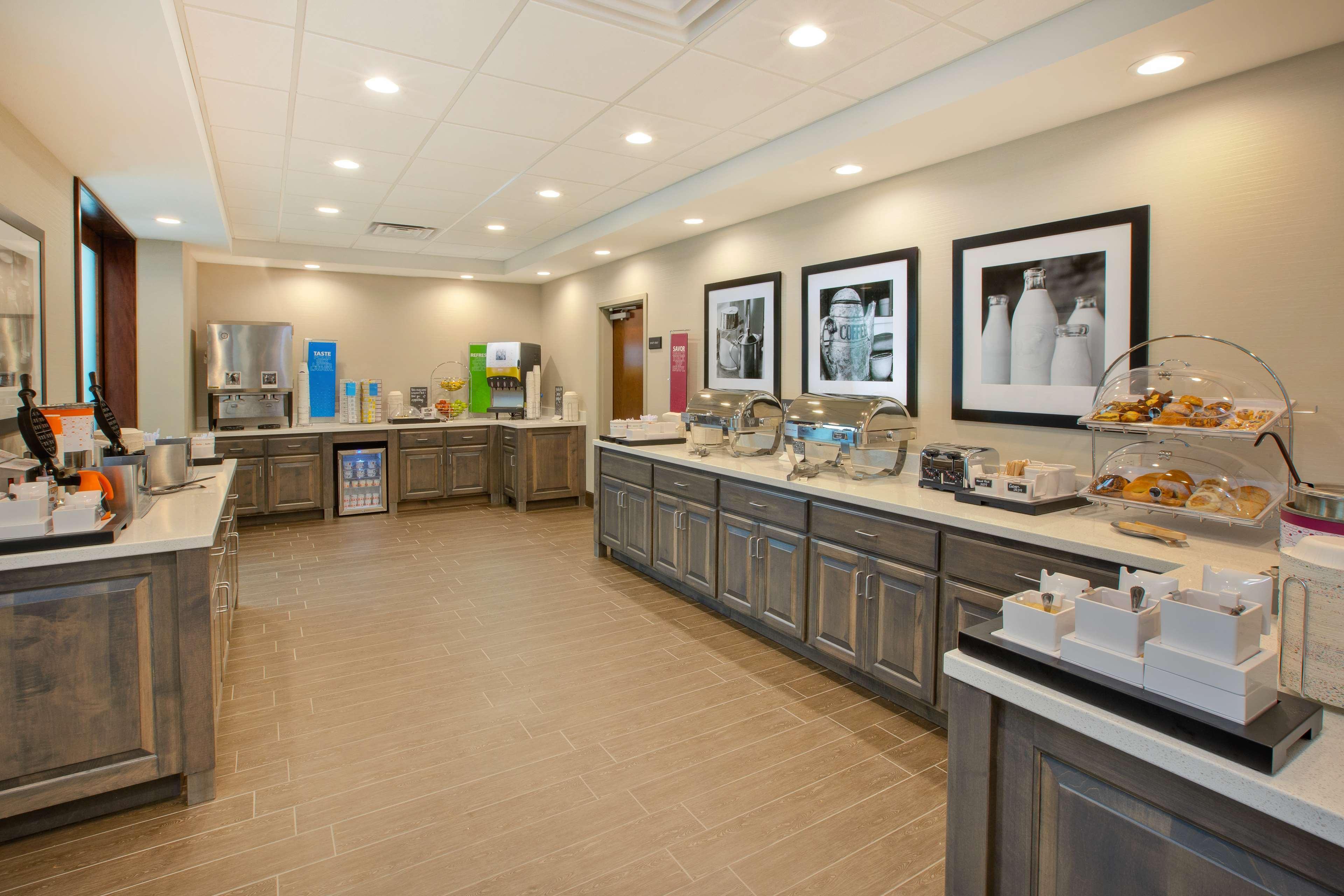 Hampton Inn & Suites By Hilton, Southwest Sioux Falls Bagian luar foto