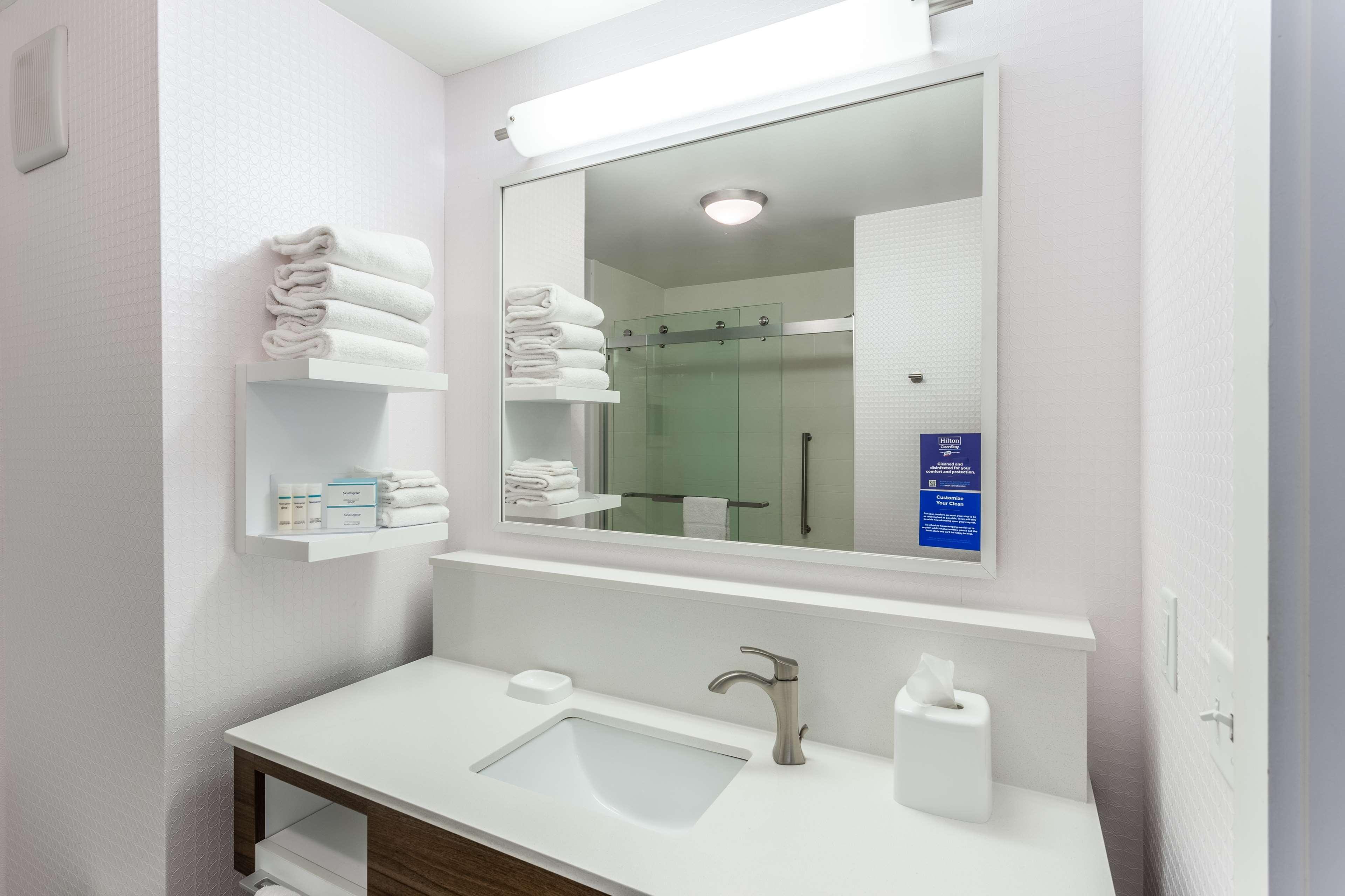 Hampton Inn & Suites By Hilton, Southwest Sioux Falls Bagian luar foto